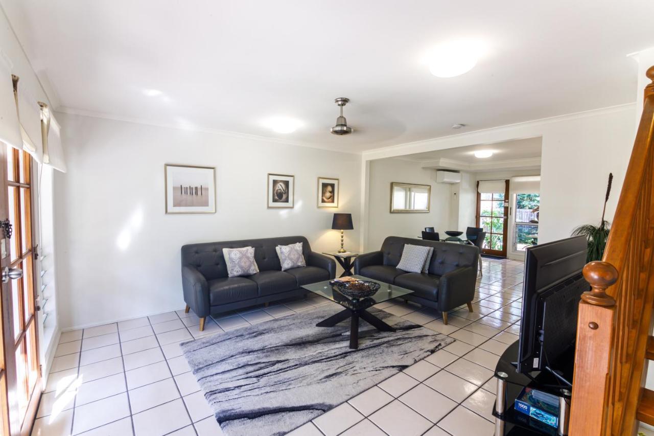 Sandy Beach Resort Noosaville Bagian luar foto