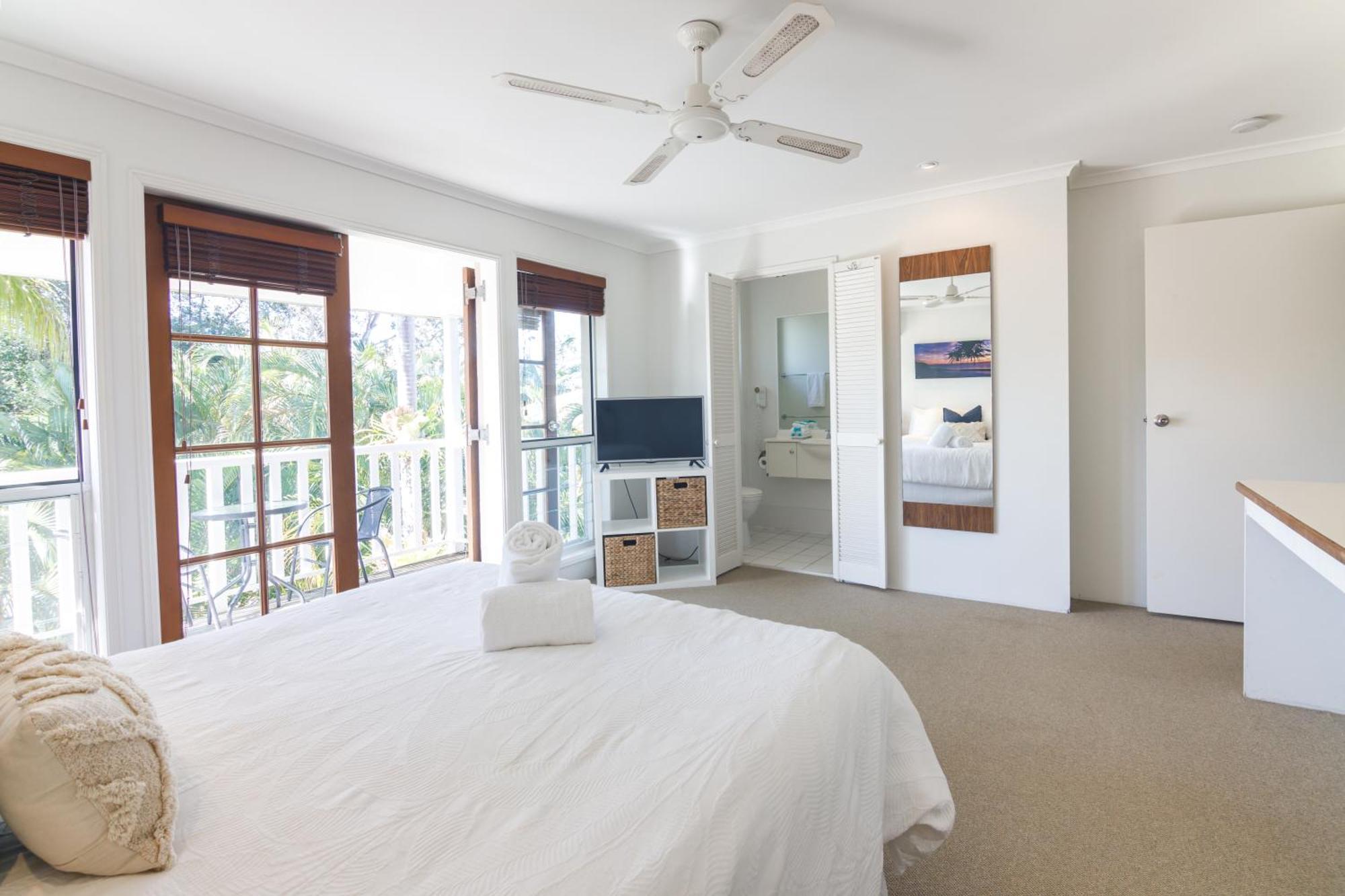 Sandy Beach Resort Noosaville Bagian luar foto