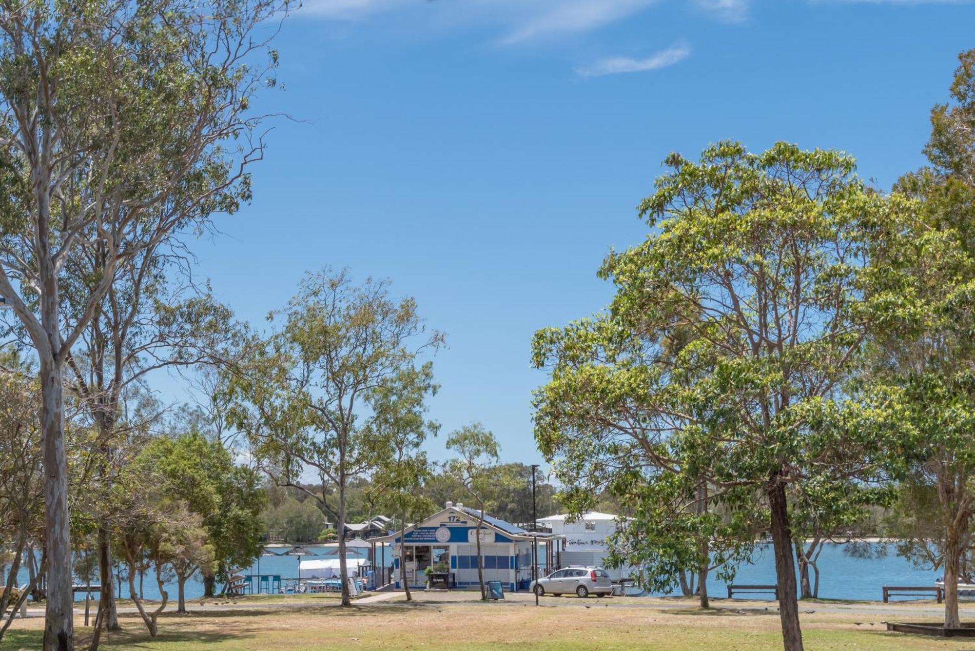 Sandy Beach Resort Noosaville Bagian luar foto