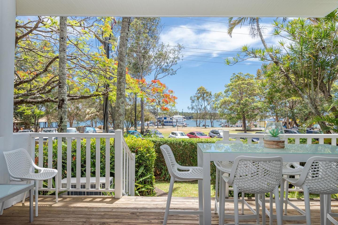 Sandy Beach Resort Noosaville Bagian luar foto